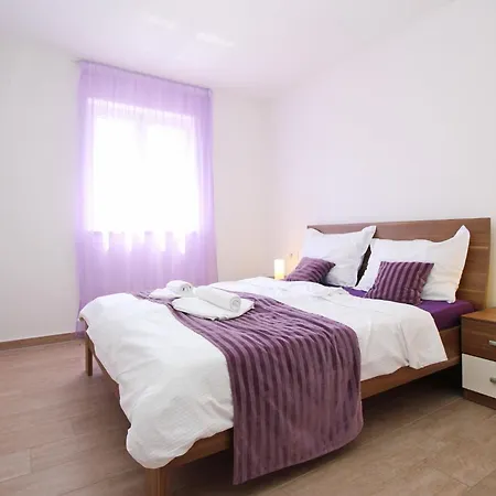 Apartament Smojver