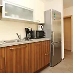 아파트 Smojver